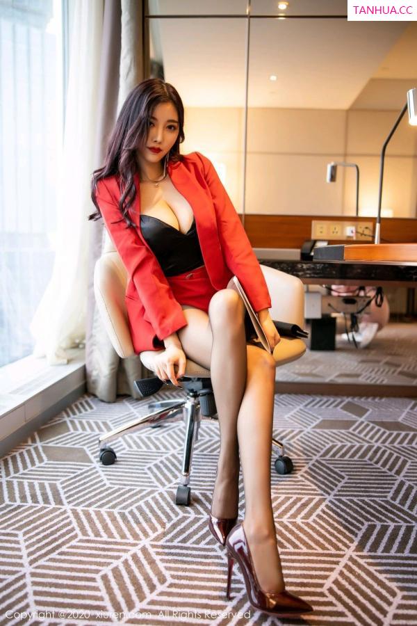 杨晨晨 sugar小甜心CC [XIUREN]高清写真图 2020.03.17 杨晨晨sugar第19张图片